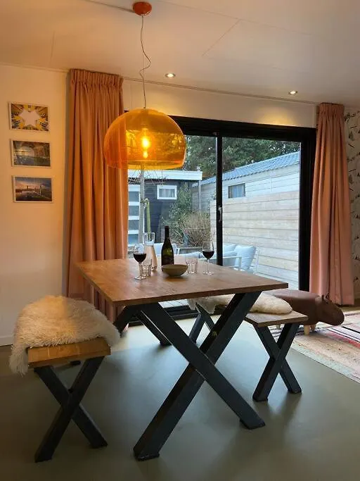 Unieke Woonark Met Privetuin En Free Parking. Appartement Rotterdam Nederland